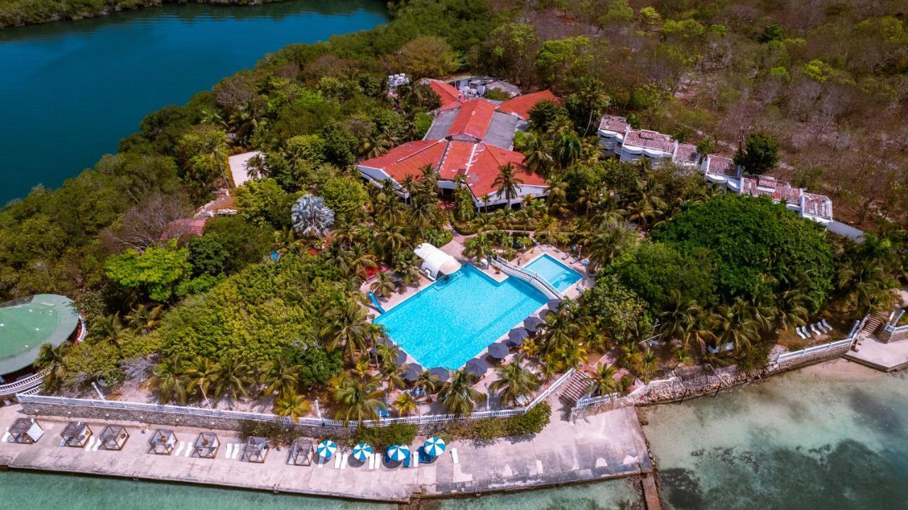 Cocoliso Island