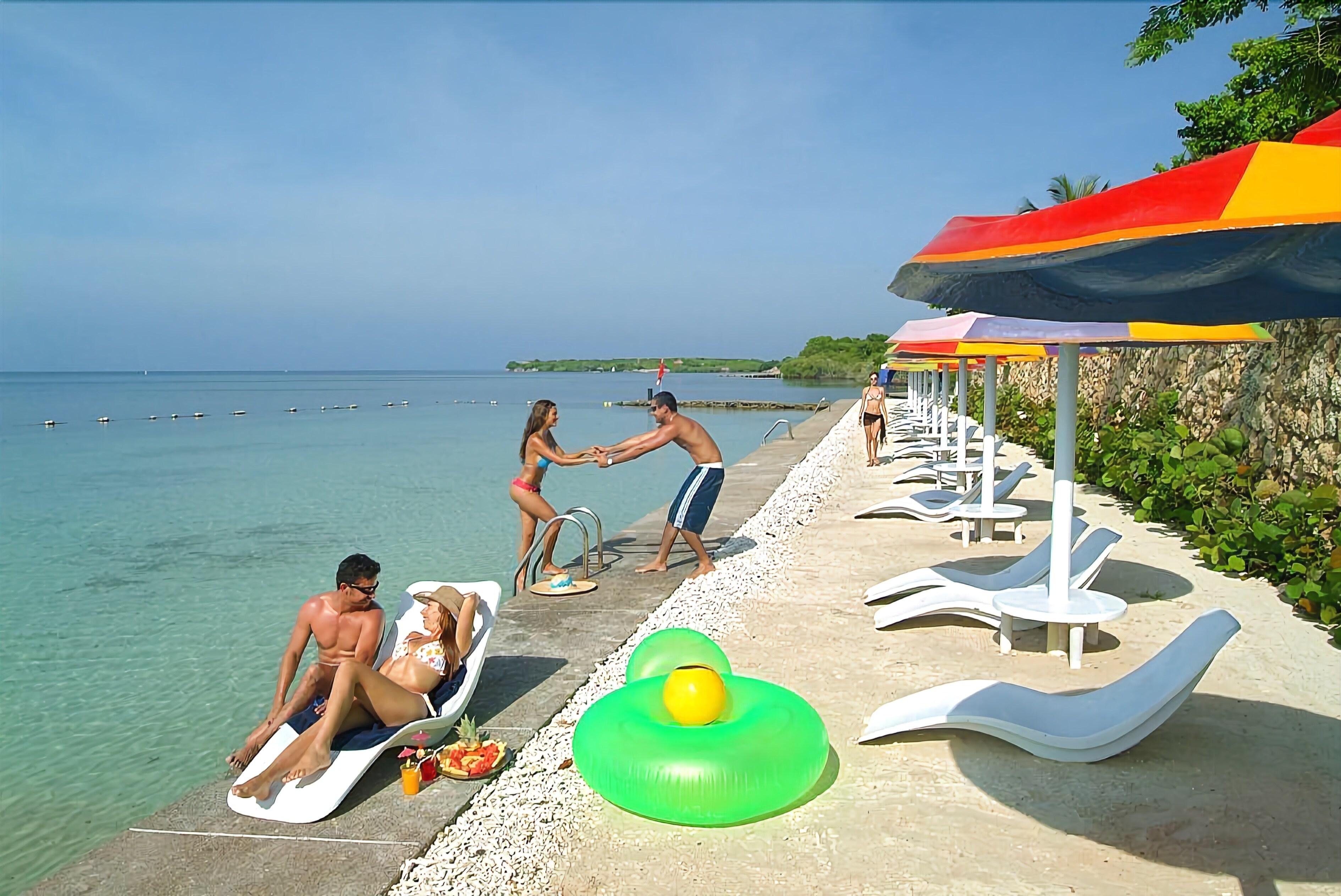 Cocoliso Island Hotel 3*